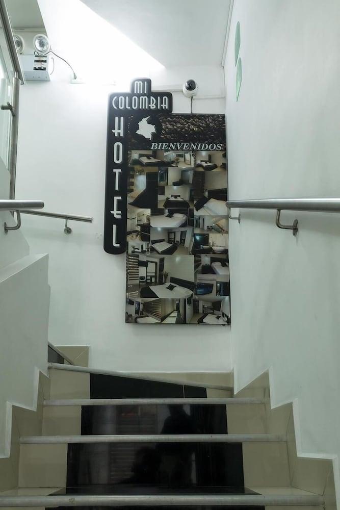 Ayenda 1254 Mi Colombia Hotel เมเดยิน ภายนอก รูปภาพ