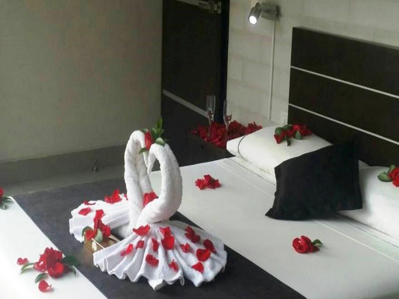 Ayenda 1254 Mi Colombia Hotel เมเดยิน ภายนอก รูปภาพ