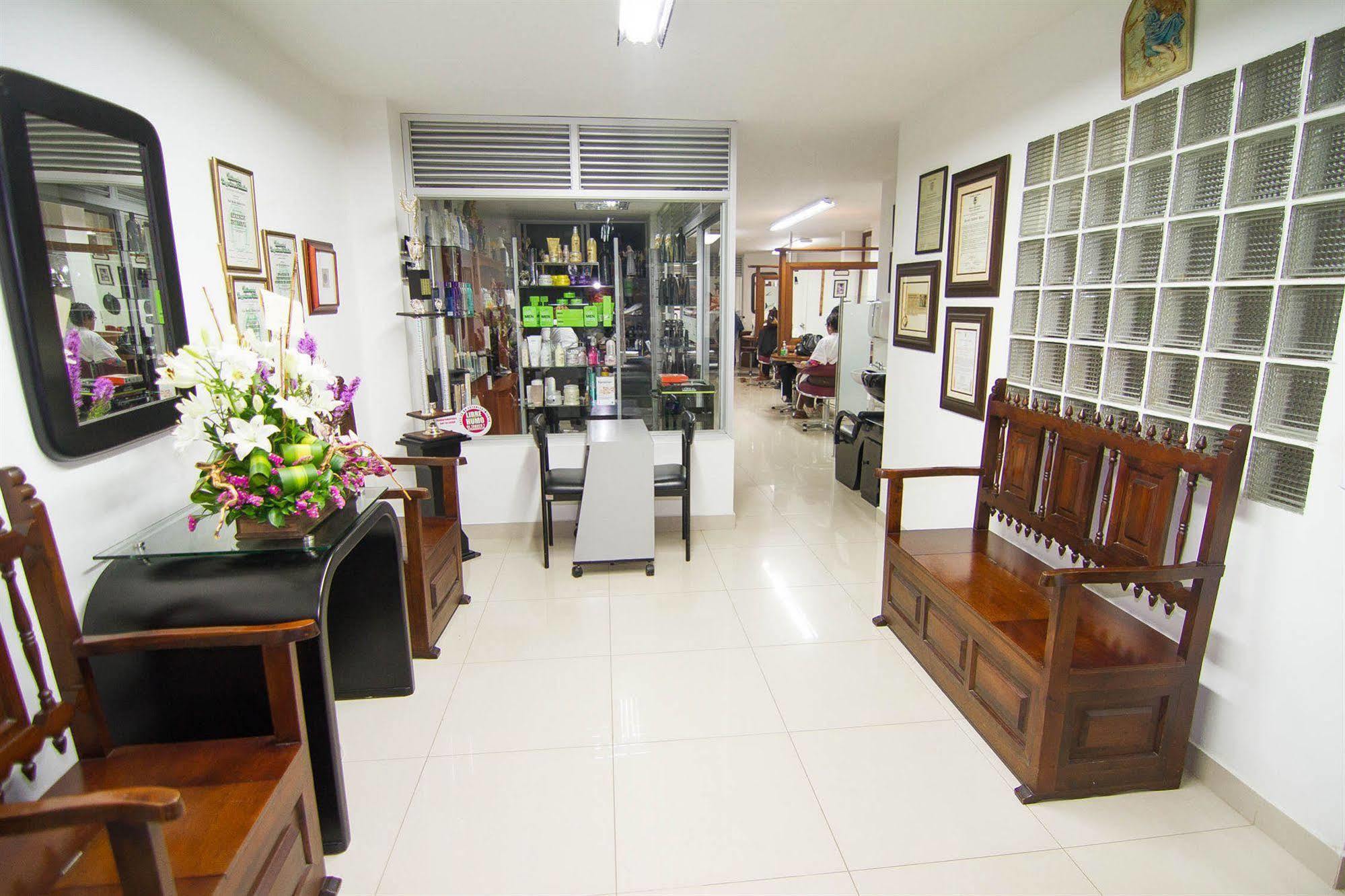 Ayenda 1254 Mi Colombia Hotel เมเดยิน ภายนอก รูปภาพ