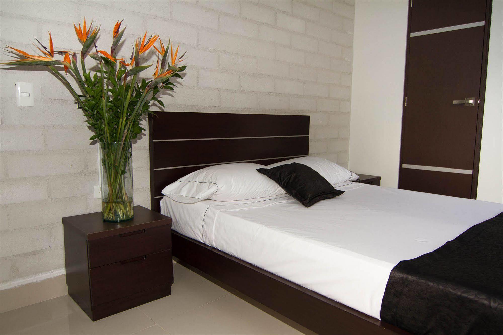 Ayenda 1254 Mi Colombia Hotel เมเดยิน ภายนอก รูปภาพ