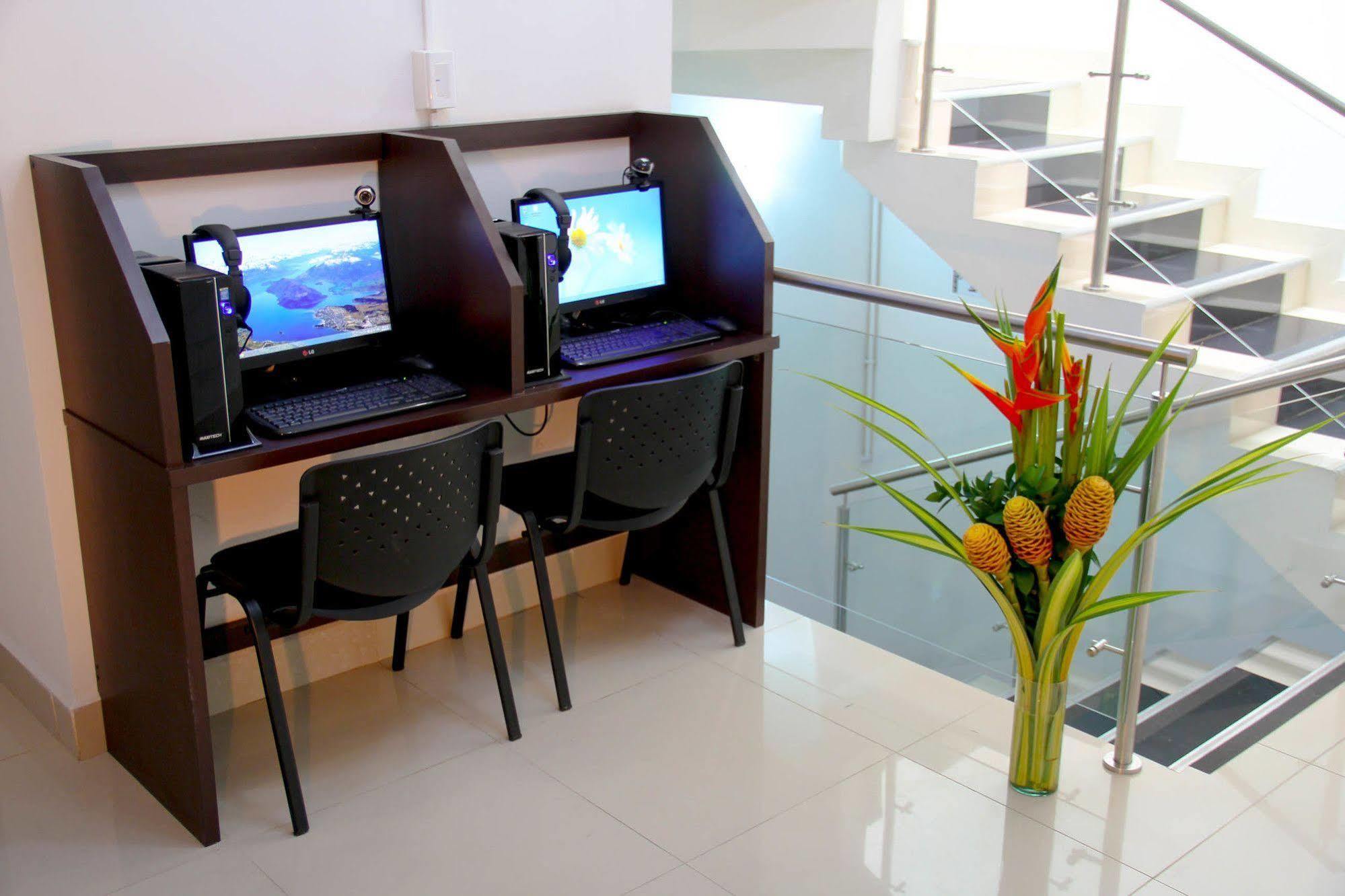 Ayenda 1254 Mi Colombia Hotel เมเดยิน ภายนอก รูปภาพ